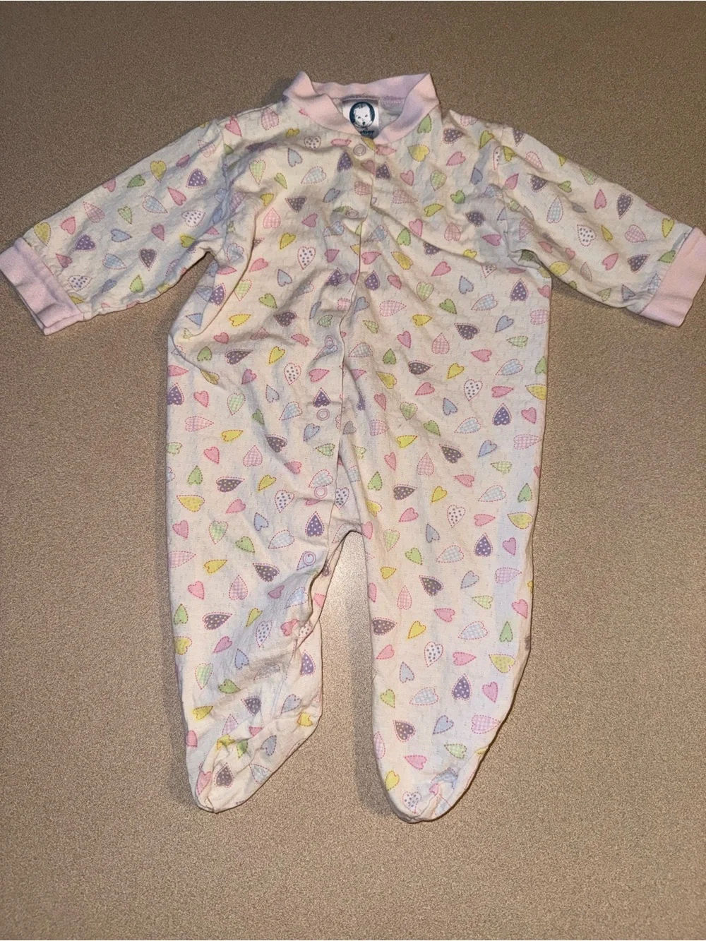 Vintage Gerber baby girl size 3-6 months lightweight pajamas with pastel heart